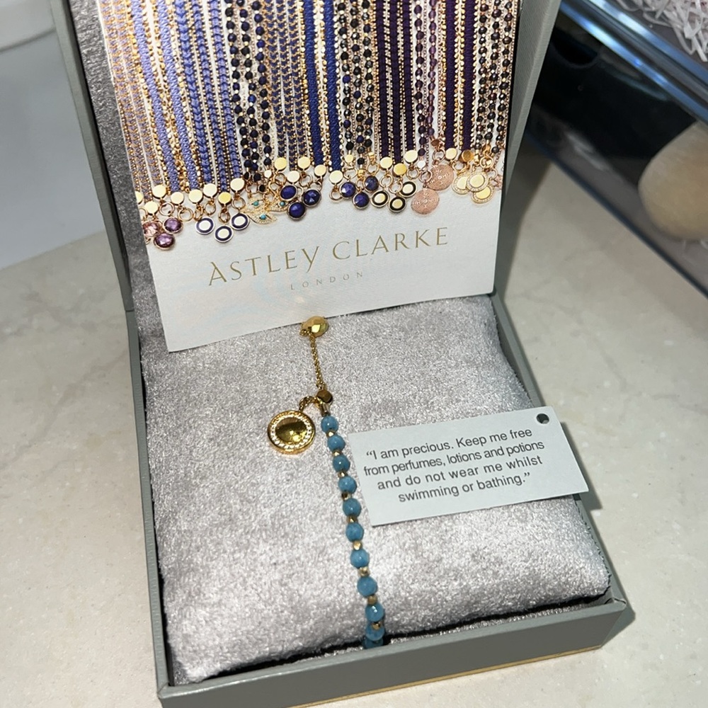 NEW Astley Clarke Vermeil 18K Sterling Silver Bracelet Adjustable Blue Spinel - Picture 4 of 6